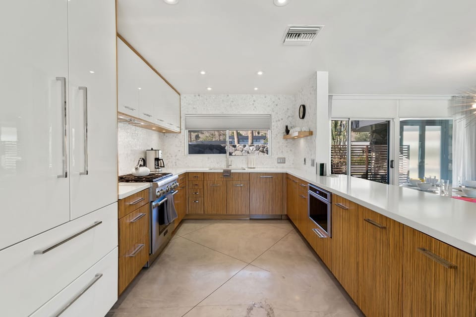 Kitchen With Counter Space