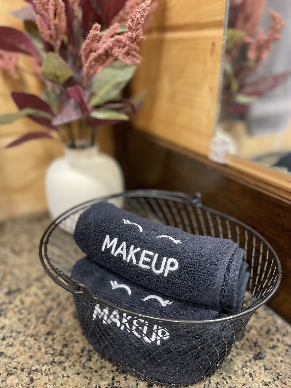 Bathroom amenities