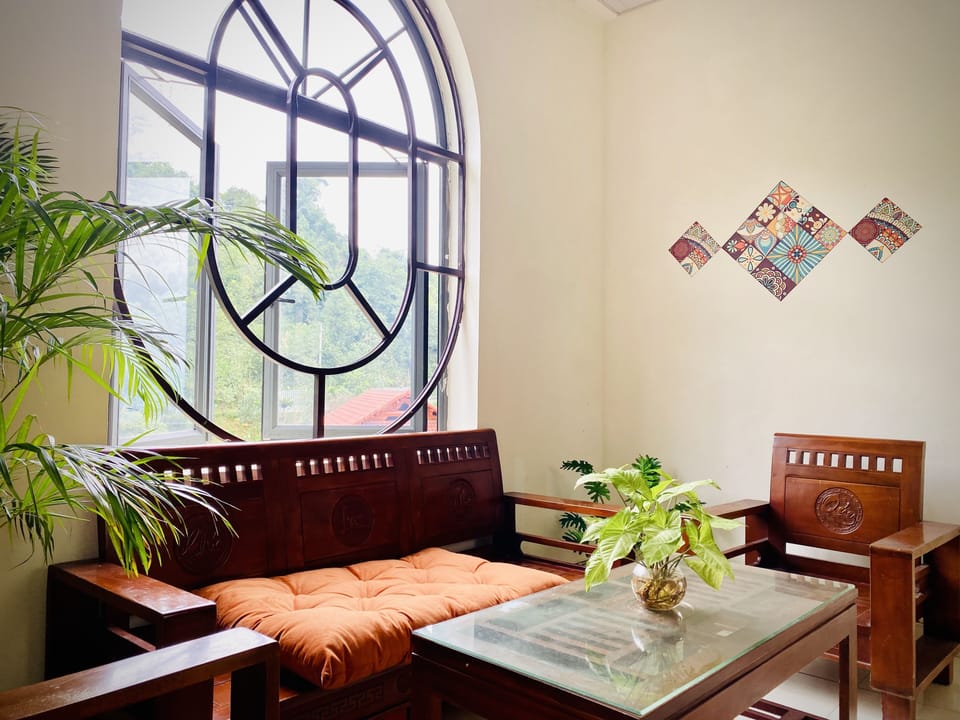Deluxe Double Room, 1 King Bed | Hypo-allergenic bedding available, down comforters, WiFi (free)