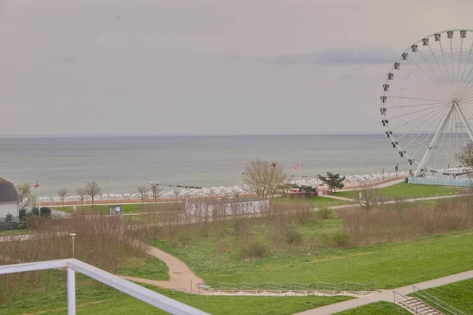 Beach/ocean view