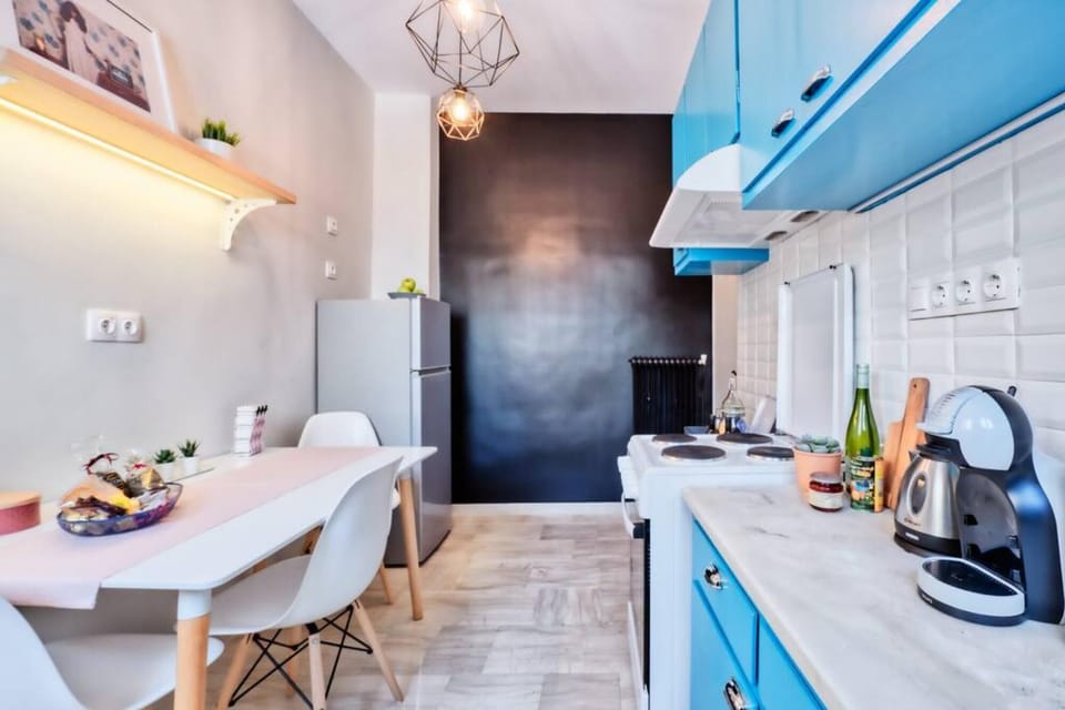 House, Smoking | 2 bedrooms, desk