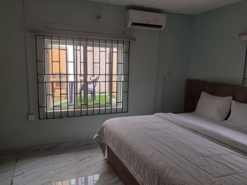 Executive Double Room | Individually decorated, individually furnished, desk, laptop workspace