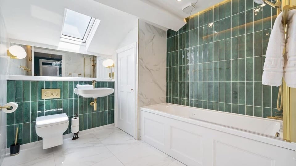 Upper Duke Street Apartment, Liverpool - Host & Stay