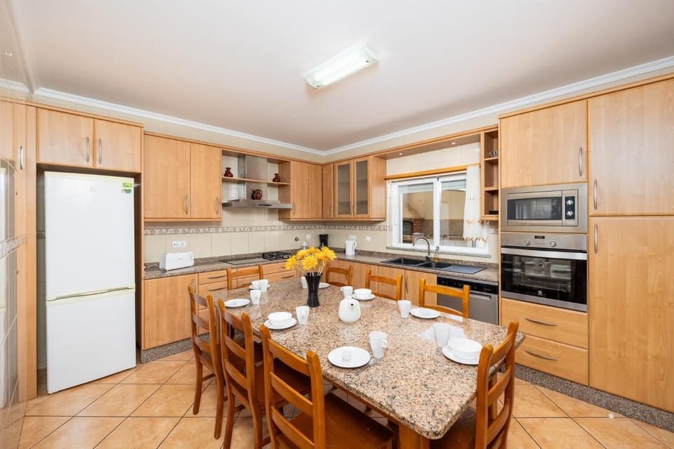 Equipped kitchen