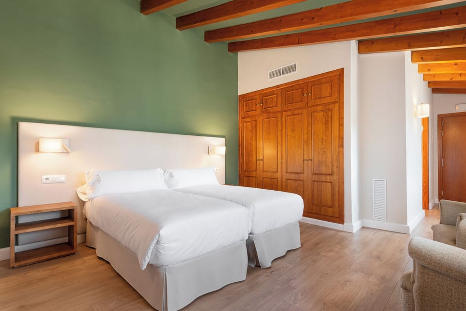 Standard Double Room | Premium bedding, down comforters, minibar, in-room safe