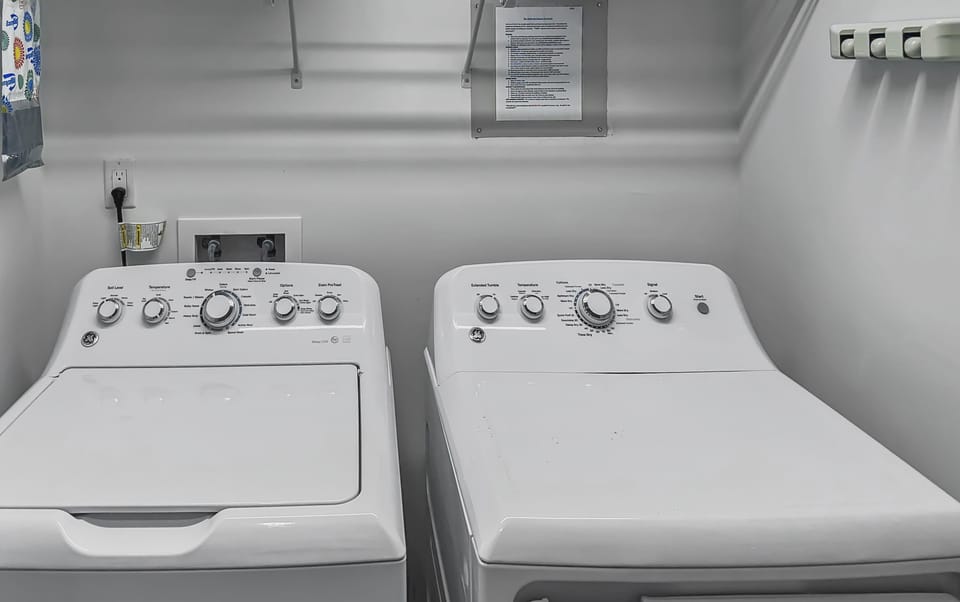Blu 200 Launder Room