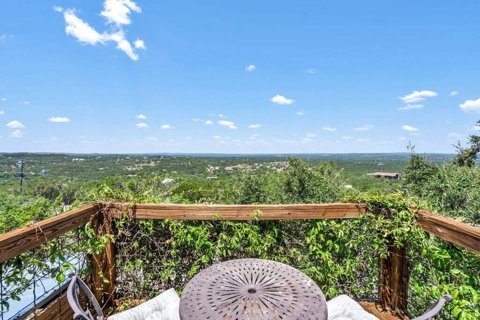 THE VIEW from the outdoor table.