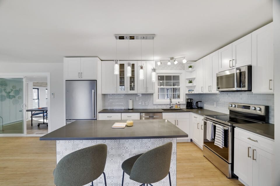 Kitchen Island