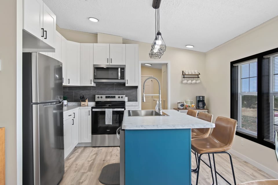 Kitchen (2)