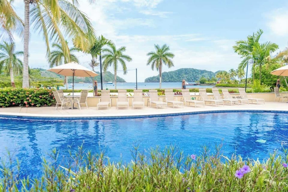 Los Sueños Beach Club