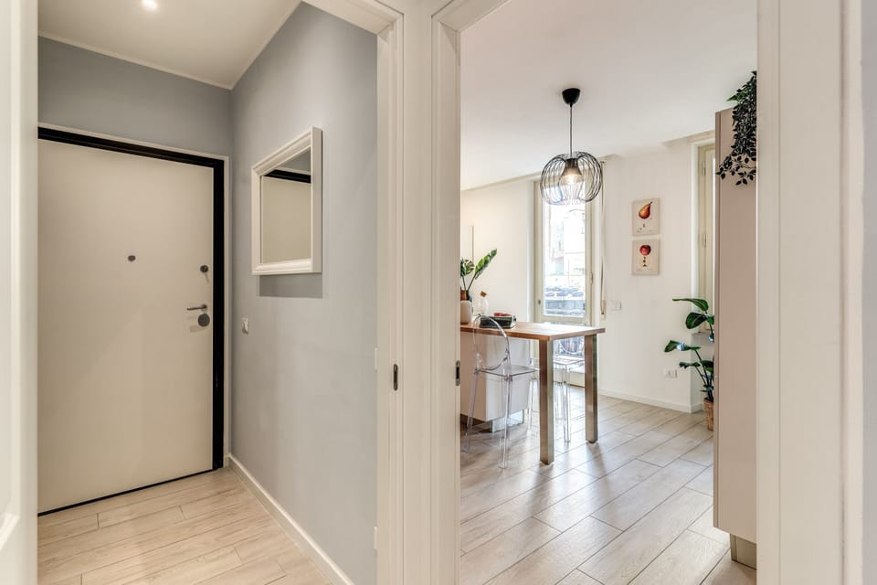 Luxury Apartment | Private kitchen | Fridge, oven, stovetop, dishwasher