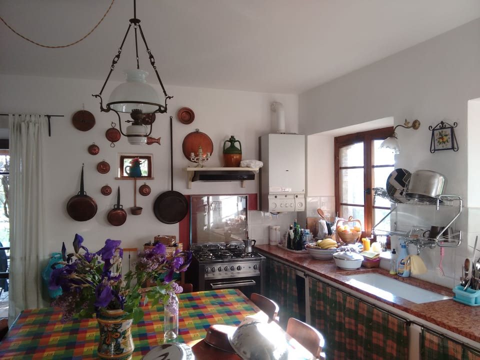 Comfort Cottage, 2 Bedrooms, Non Smoking, Pool View | Private kitchen | Stovetop, espresso maker, coffee/tea maker, electric kettle