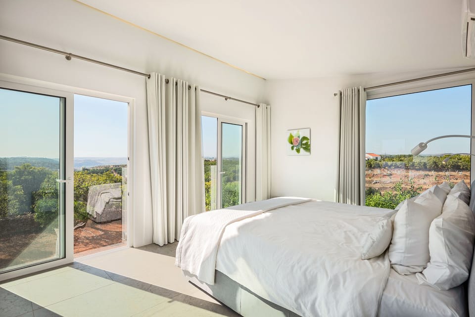 Room Fig (2)