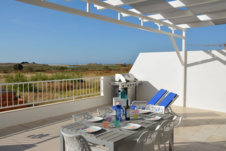 Spacious terrace with fantastic view (1)