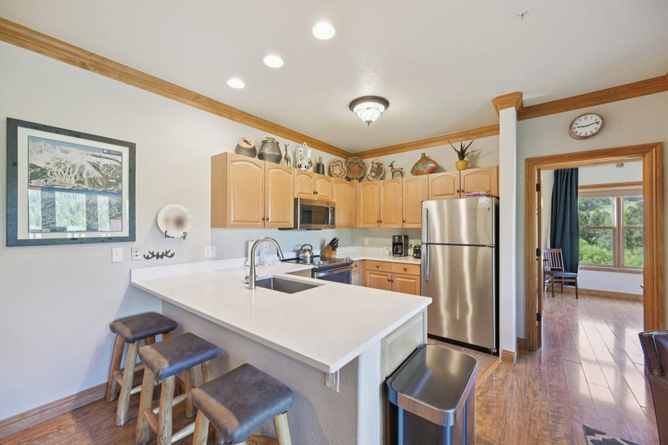 Condo (2 Bedrooms) | Property amenity