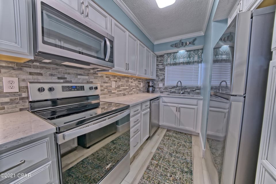 Fully stocked kitchen