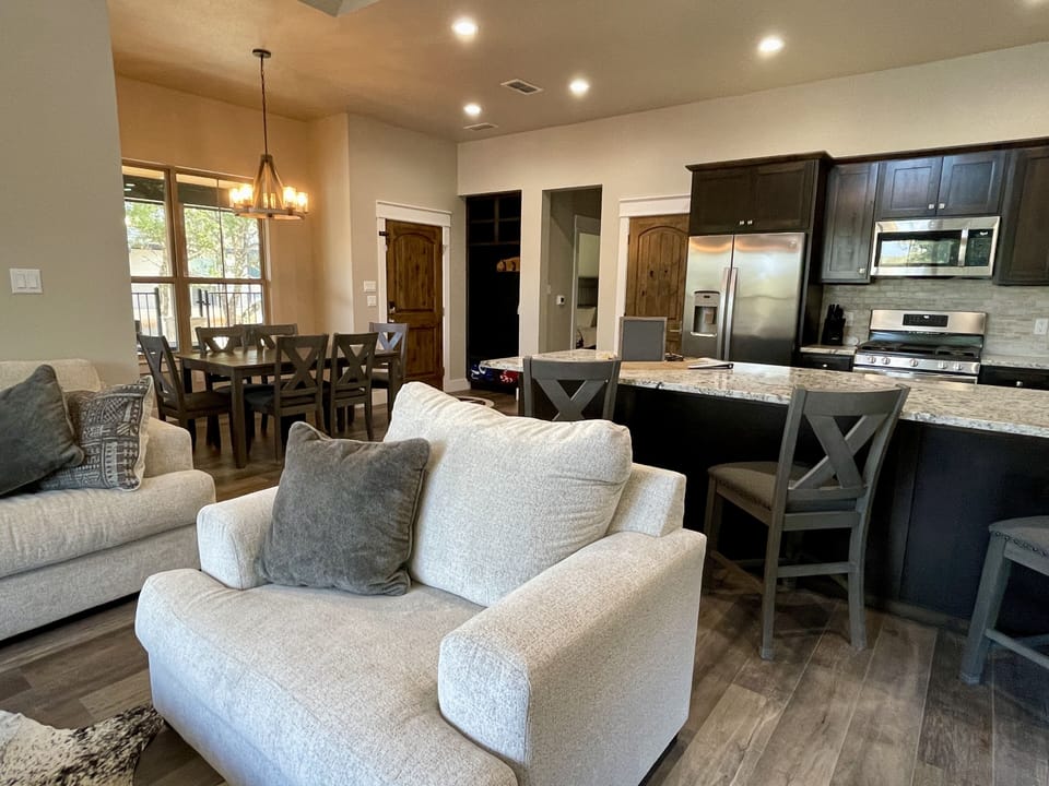 Luxury House, 2 Bedrooms, Patio, Lake View (Villa 616) | Private kitchen | Coffee/tea maker, full-size fridge, microwave, cleaning supplies