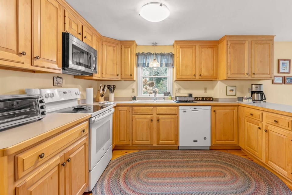 Cape cod Kitchen