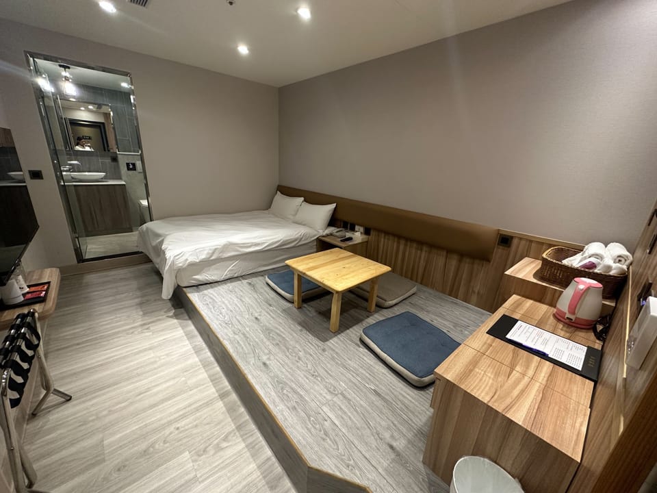 Basic Double Room | Free WiFi