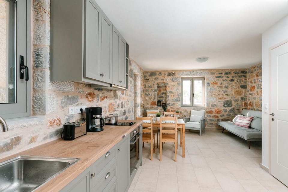House | 2 bedrooms, soundproofing