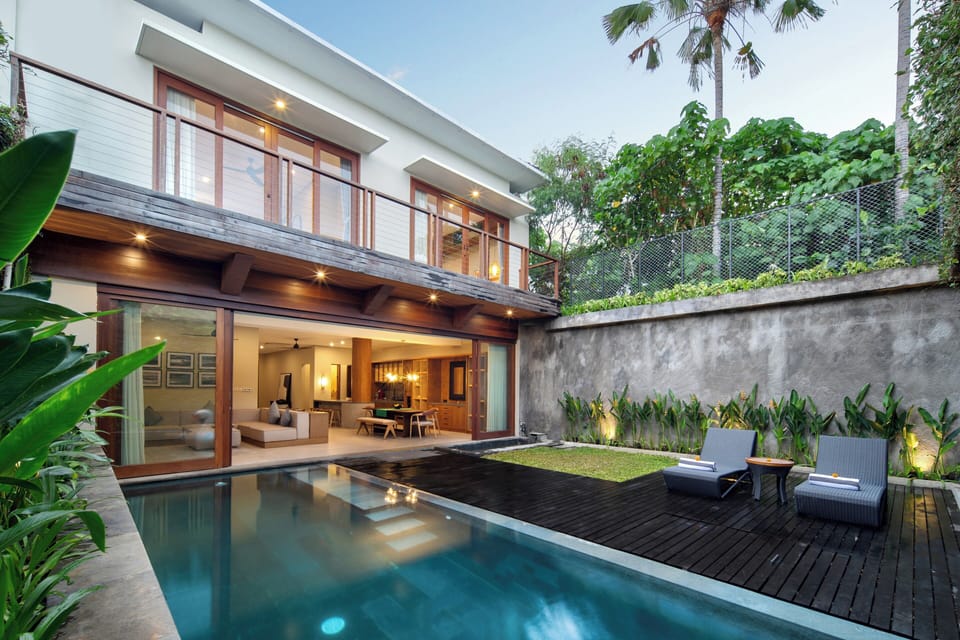 Private pool