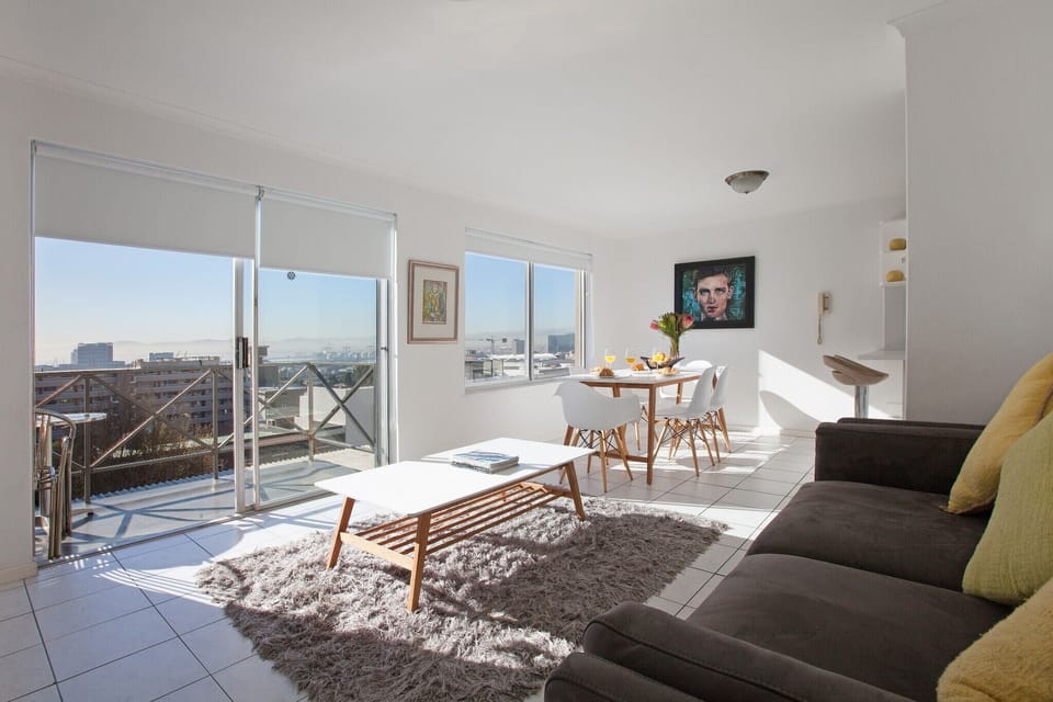 Apartment (2 Bedrooms) | Living area