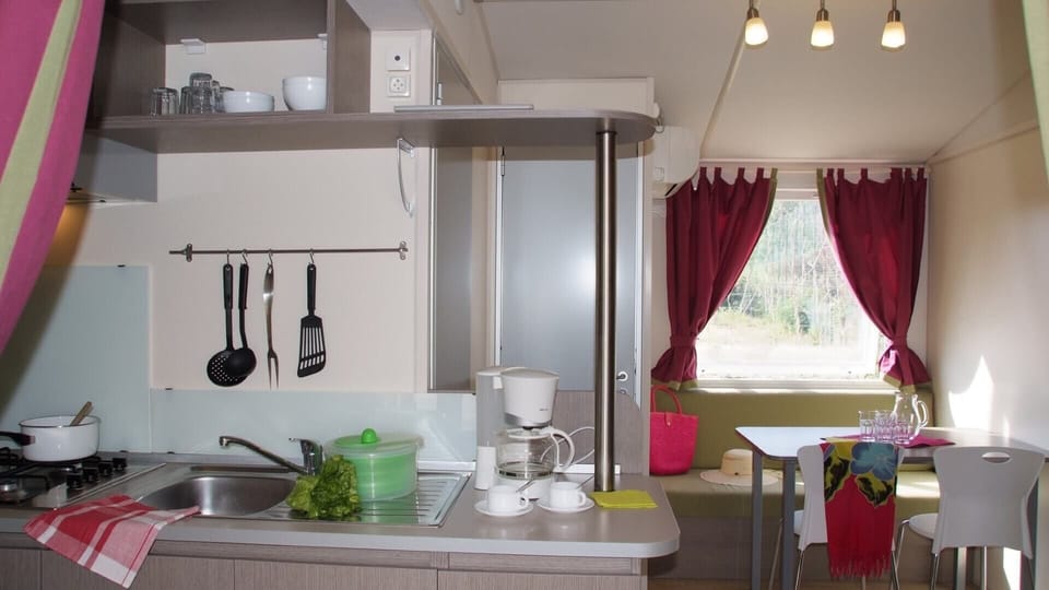 Private kitchenette