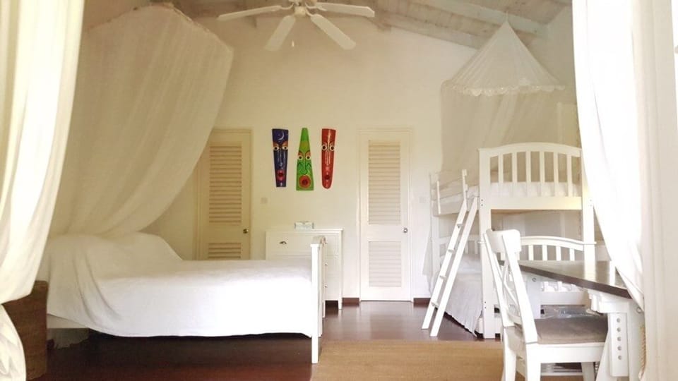 Villa Kessi - Beautiful Caribbean Style Family Villa 3 Bedroom Villa by RedAwning Villa in Caribbean