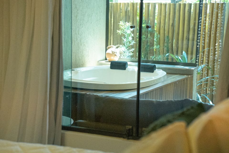 Private spa tub