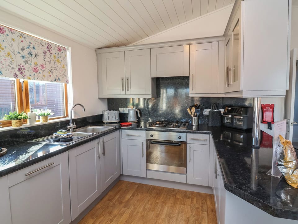 Fridge, dishwasher, electric kettle, toaster