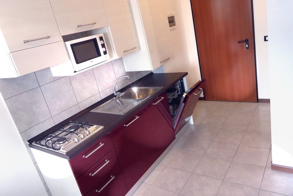 Apartment, 2 Bedrooms, Terrace | Interior