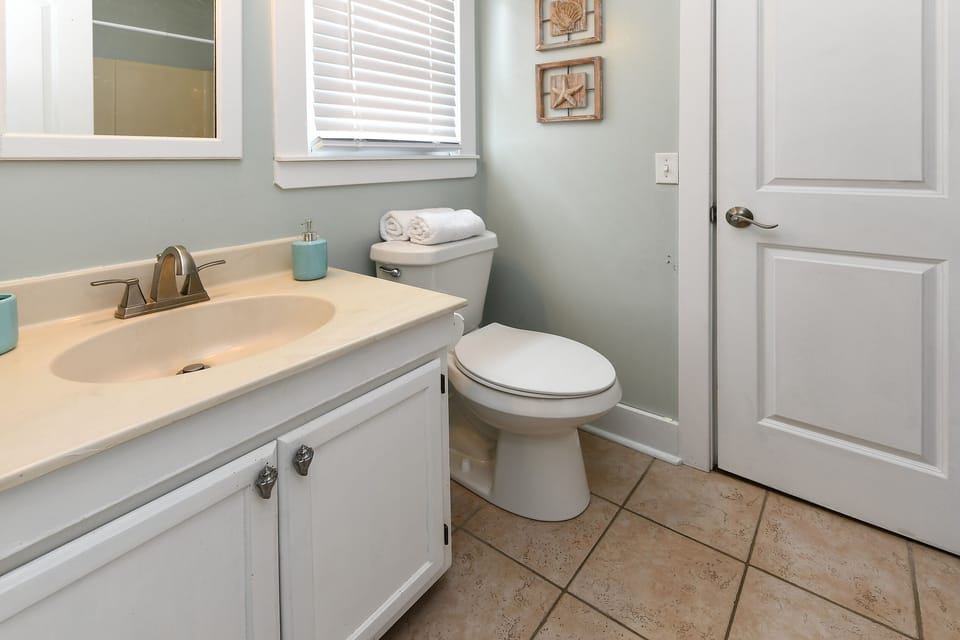 Guest Bathroom