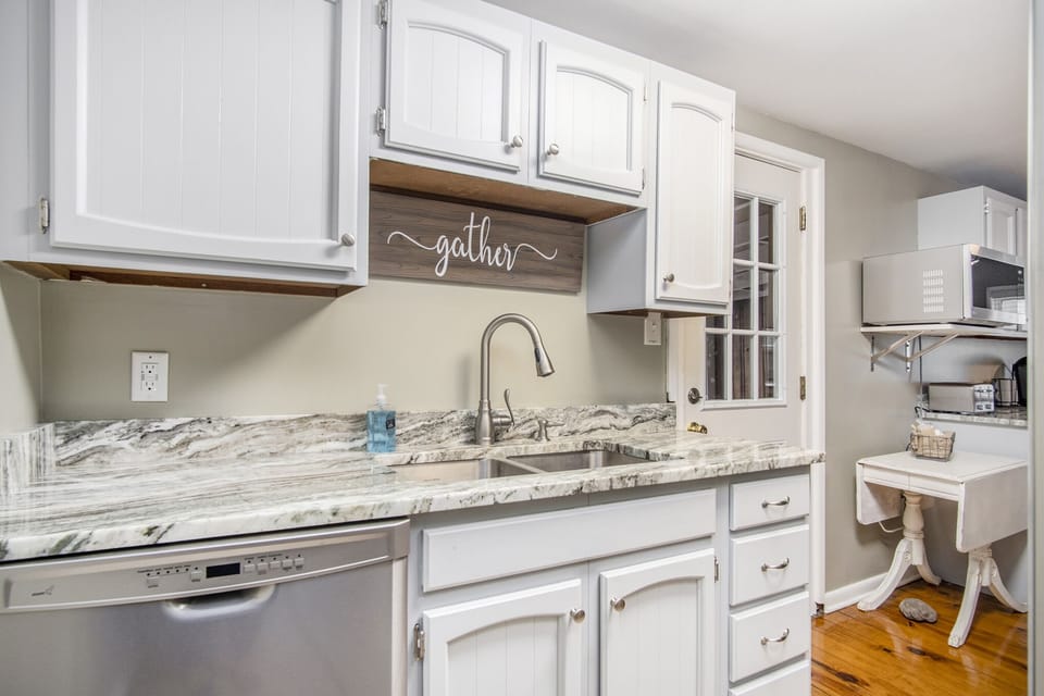 The full kitchen at Houston House is equipped with everything you need!