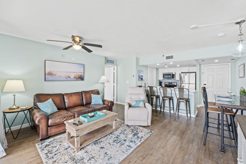 Gulf View Living Room with Queen Size Sleeper Sofa