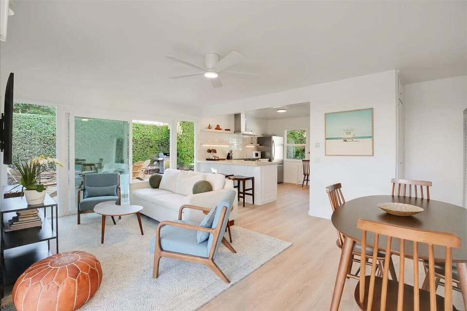 The cottage offers the perfect local SB experience in the perfect location.