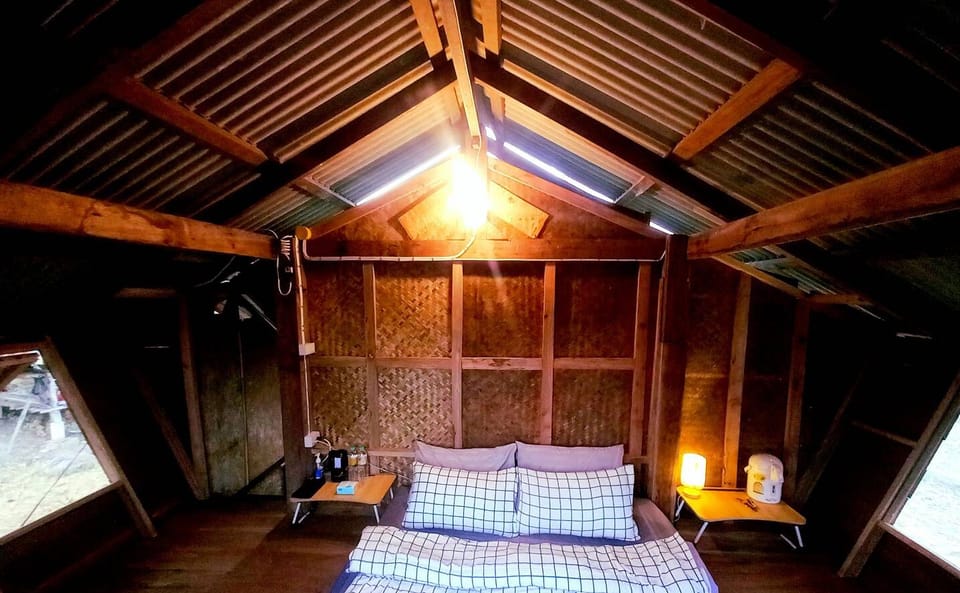Basic Bungalow | Bed sheets