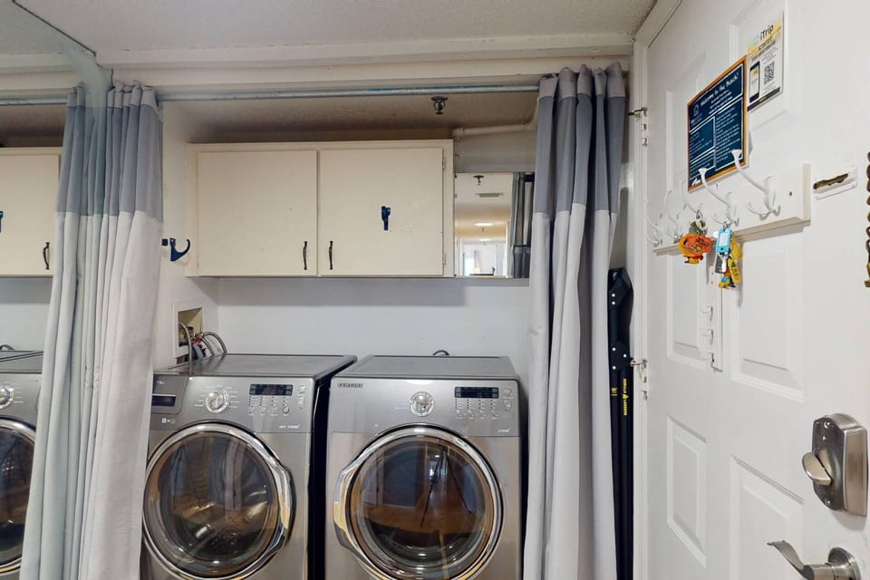 Full Size Washer and Dryer