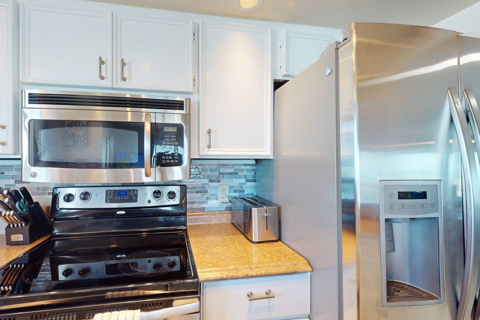 Microwave, stove, oven, toaster and filtered water