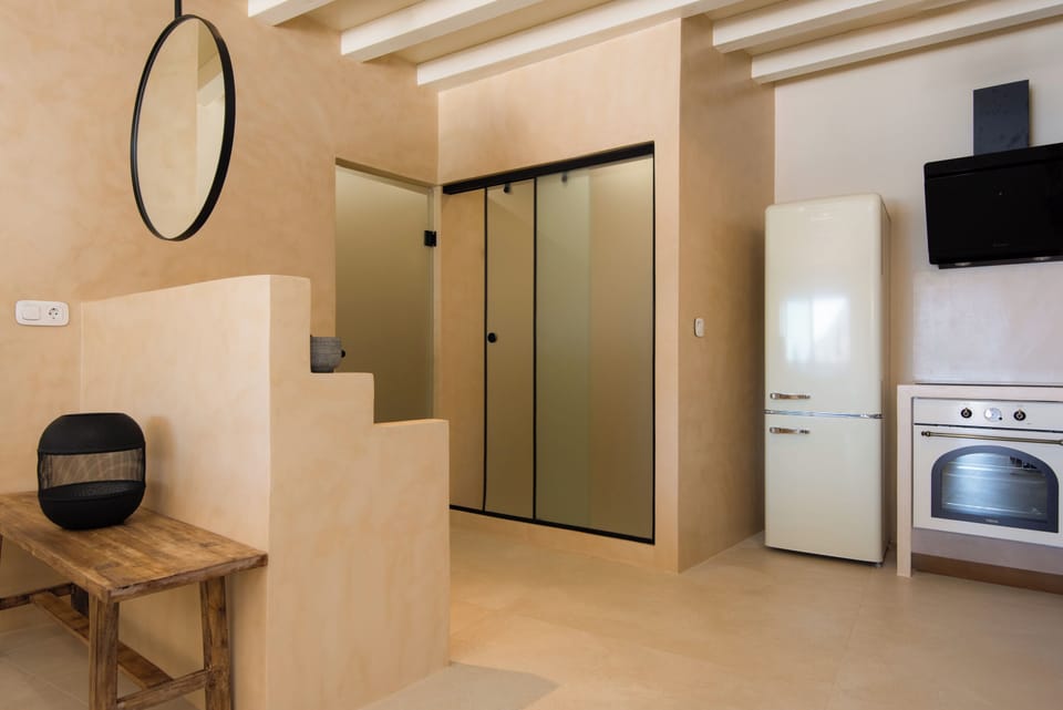 Exclusive Villa, 1 Bedroom, Private Pool, Sea View | Individually decorated, individually furnished, blackout drapes
