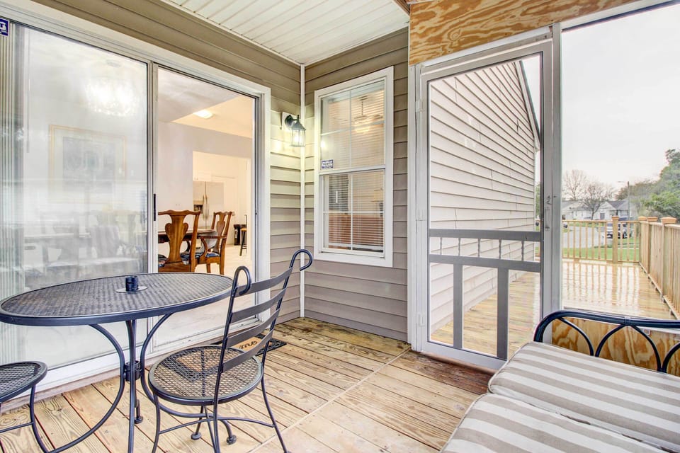 House (3 Bedrooms) | Front of property