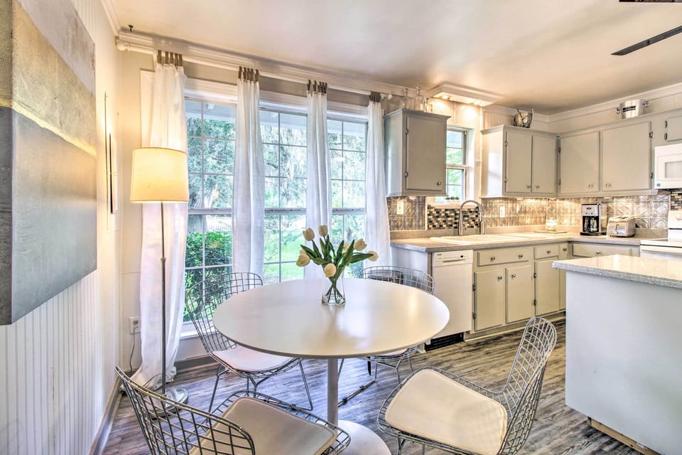 Cottage (2 Bedrooms) | Interior