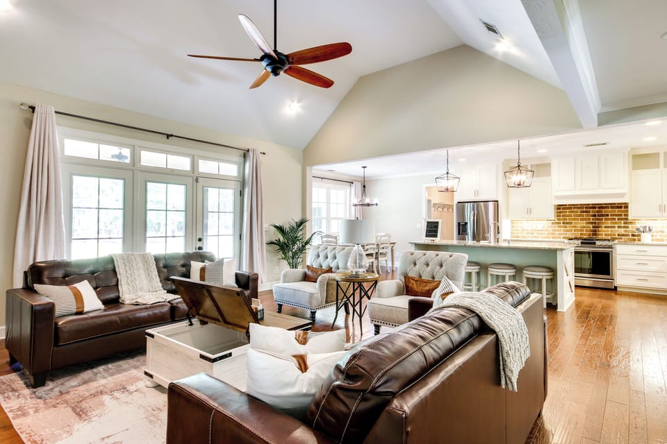 House (4 Bedrooms) | Interior