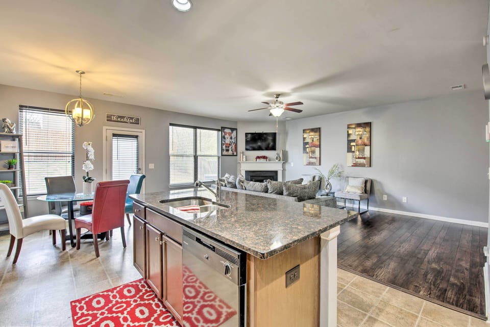 House (3 Bedrooms) | Interior