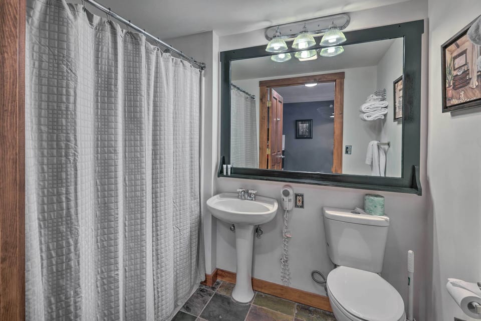 Ski-in/out Condo in Snowshoe Mountain Resort! Apartment in Snowshoe
