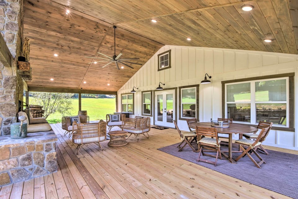 Cottage (2 Bedrooms) | Interior