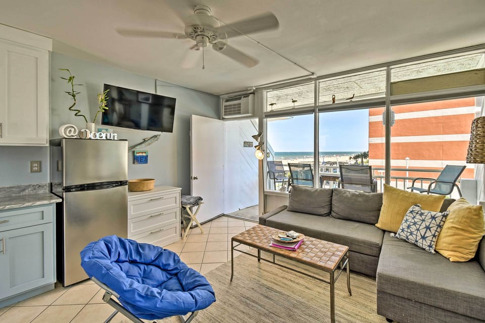 Apartment (0 Bedroom) | Interior