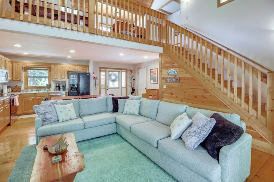 House (3 Bedrooms) | Interior