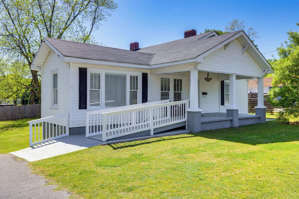 House (2 Bedrooms) | Front of property