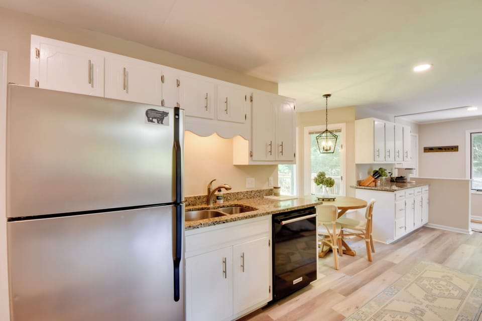 House (4 Bedrooms) | Interior