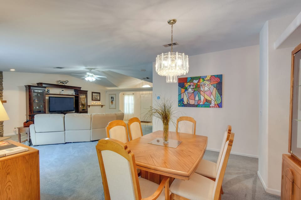 House (3 Bedrooms) | Interior